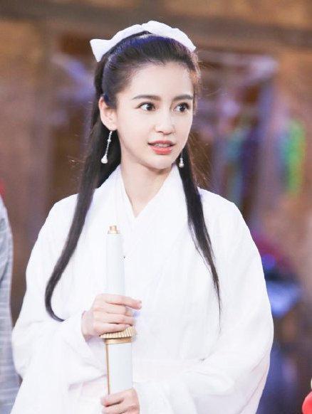 娱乐圈吃瓜每日更新,每日新鲜爆料，揭秘明星幕后故事